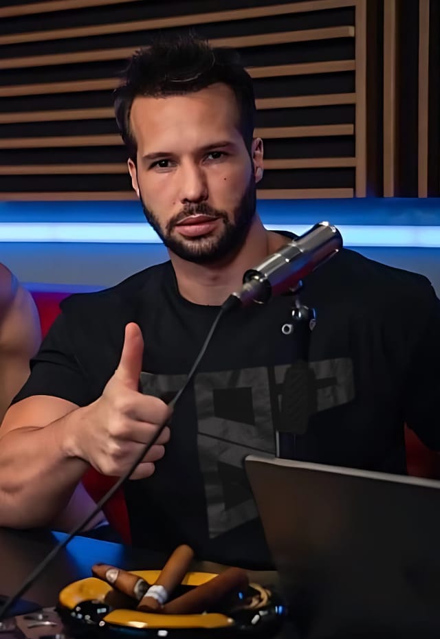 Top Tee Blackout Edition