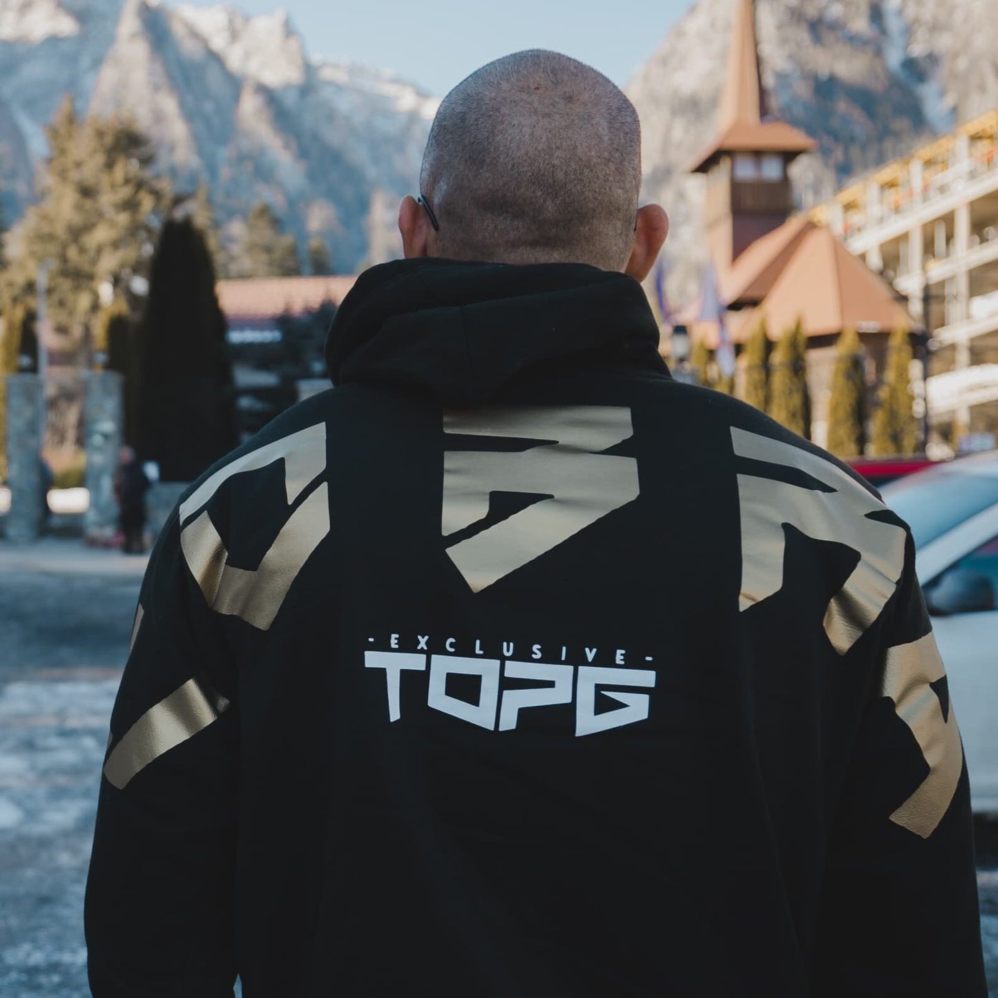 COBRA SHEILD HOODIE